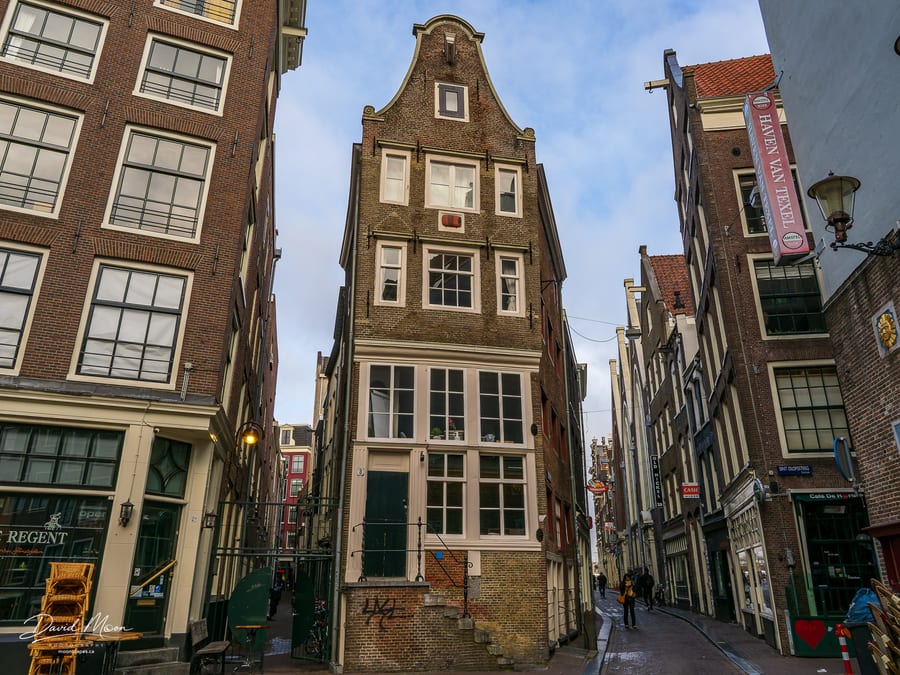 Narrow Houses near Sint Olofssteeg