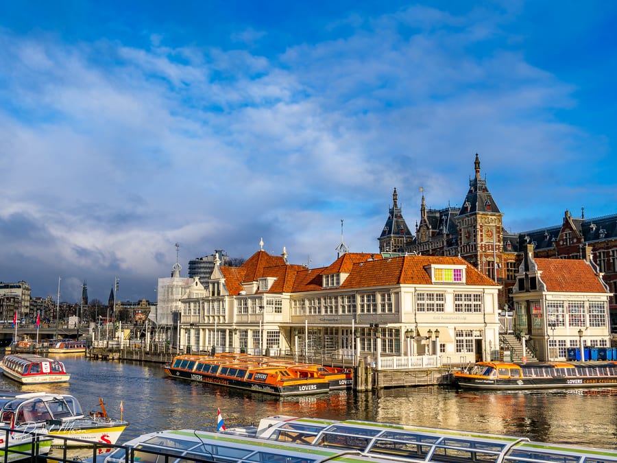 Amsterdam Centraal and Canal Boats