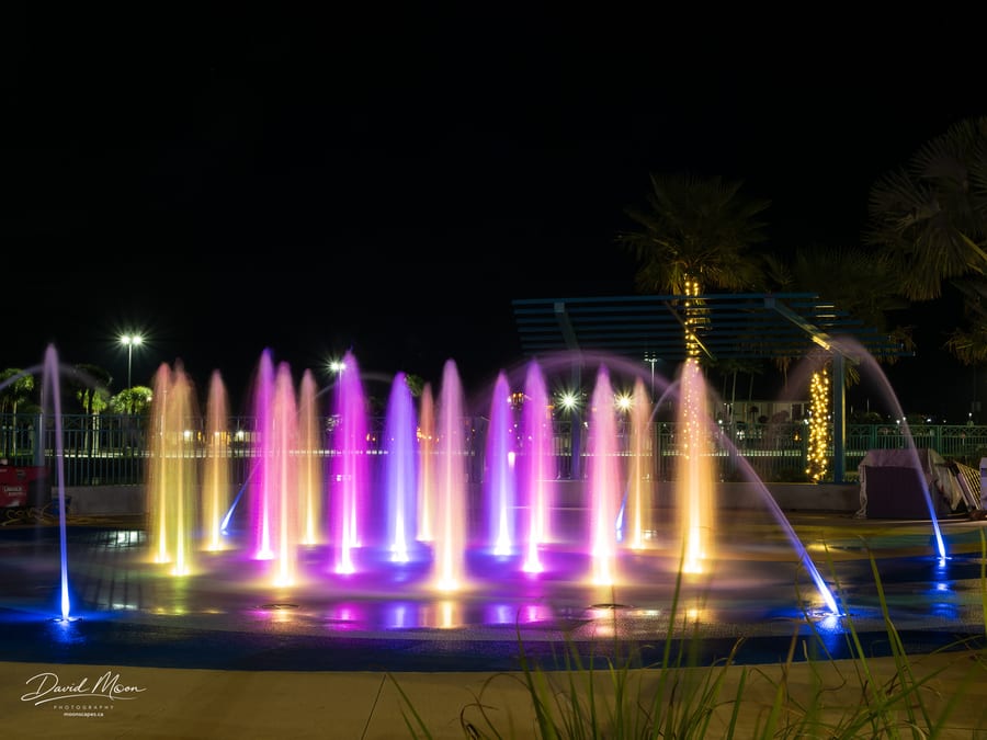 Fountain in Holiday Colours