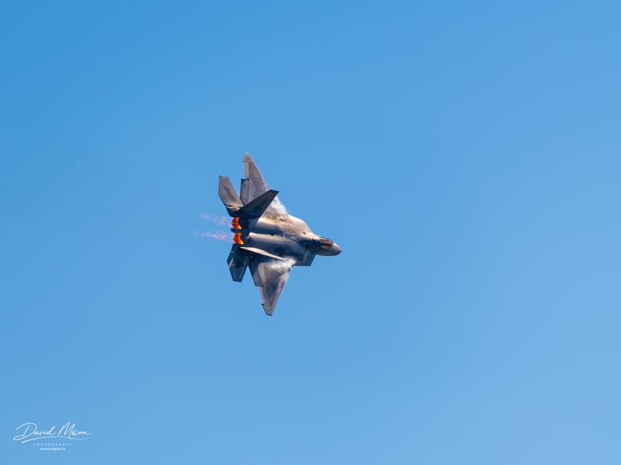 F-22 Hard Bank