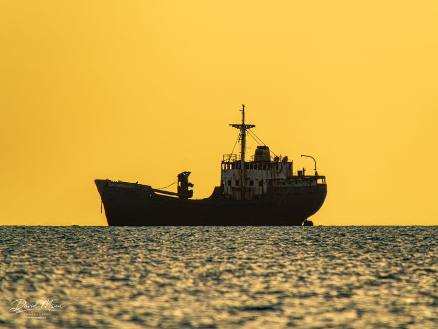 La Famille Express at Daybreak