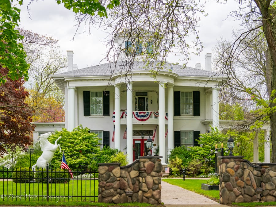 1838 Mansion in Mount Morris